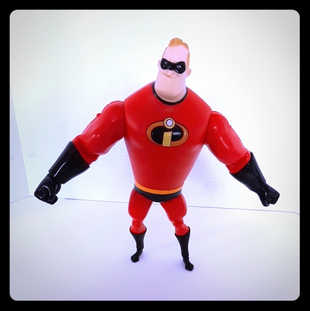 Mr. Incredible Figure